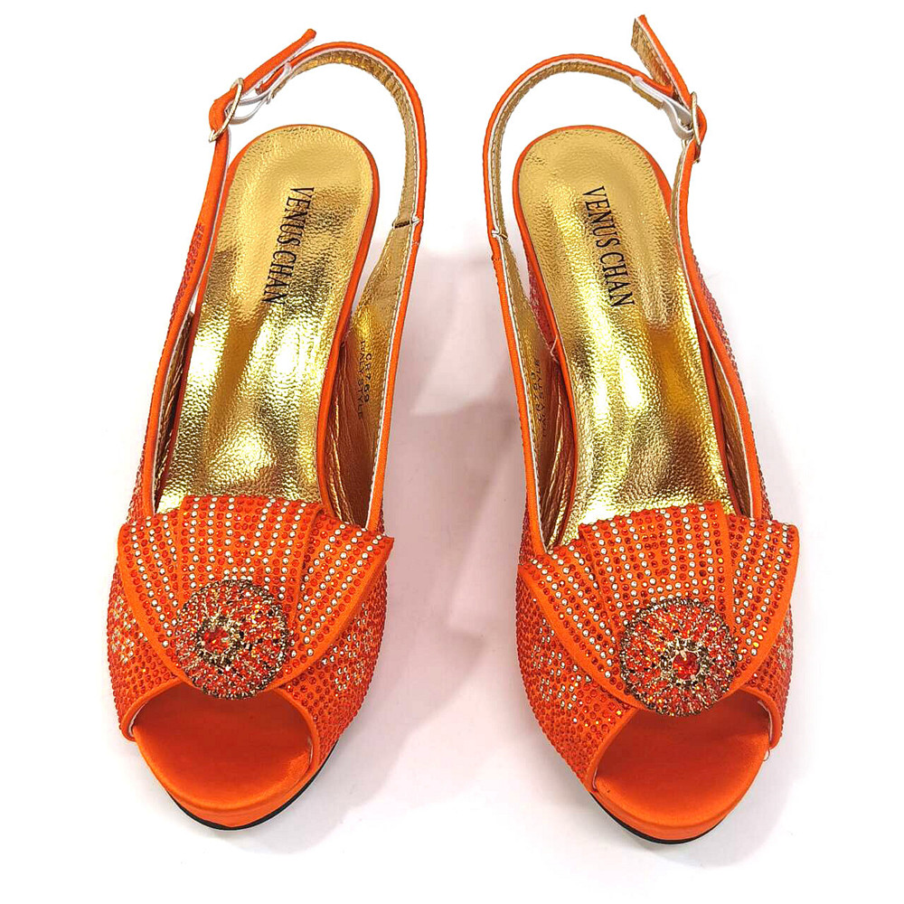 2026 ชุดรองเท้าส้นสูงและกระเป๋ - Wedding Vendor บทวิจารณ์และราคา